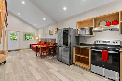 132 N Kokanee Cove Way, Hoodsport, WA 98548 - Photo 14