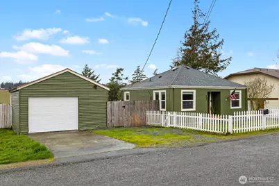 951 SE Dock Street, Oak Harbor, WA 98277 - Photo 4