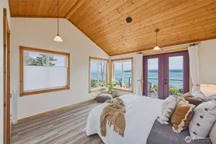 1564 Seacrest Dr, Lummi Island, WA 98262 - Photo 22