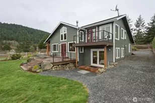 1564 Seacrest Dr, Lummi Island, WA 98262 - Photo 34