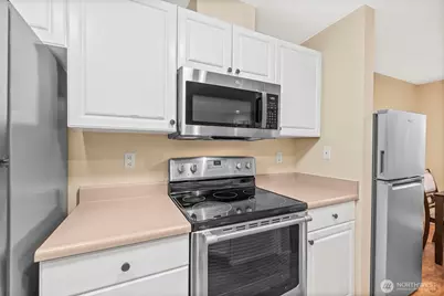 10824 SE 170th Street #B103, Renton, WA 98055 - Photo 14