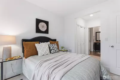 699 John St #319, Seattle, WA 98109 - Photo 14