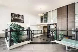 699 John St, Seattle, WA 98109 - Photo 24