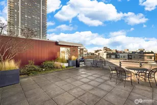 699 John St, Seattle, WA 98109 - Photo 30