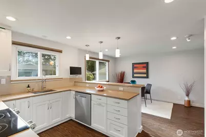 24827 13th Avenue S, Des Moines, WA 98198 - Photo 4