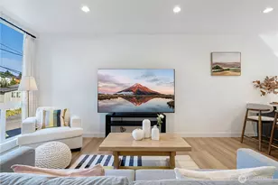 8522 23rd Ave NE, Seattle, WA 98115 - Photo 4