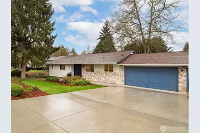 19321 Kenlake Place NE, Kenmore, WA 98028 - Photo 1