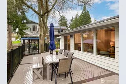 19321 Kenlake Place NE, Kenmore, WA 98028 - Photo 26