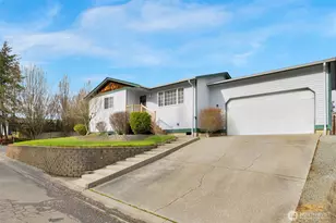 27203 Church Creek Loop NW, Stanwood, WA 98292 - Photo 20