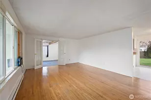 359 Douglas St, Longview, WA 98632 - Photo 6