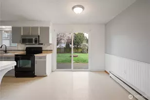 359 Douglas St, Longview, WA 98632 - Photo 14