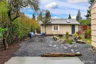 2303 N 193rd St, Shoreline, WA 98133 - Photo 20