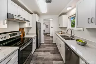 2303 N 193rd St, Shoreline, WA 98133 - Photo 8