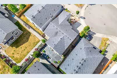 8312 8th Place SE, Lake Stevens, WA 98258 - Photo 4