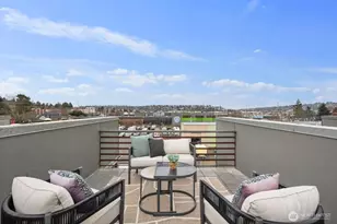 822 NW 49th St, Seattle, WA 98107 - Photo 24