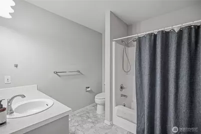 2194 Forrest Place, DuPont, WA 98327 - Photo 32