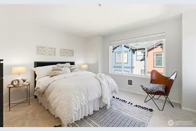 10175 156th Court NE #105, Redmond, WA 98052 - Photo 18