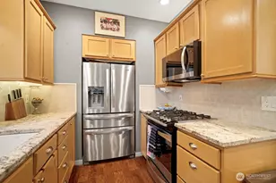 15650 NE 95th Way, Redmond, WA 98052 - Photo 12