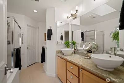 15650 NE 95th Way #71, Redmond, WA 98052 - Photo 24