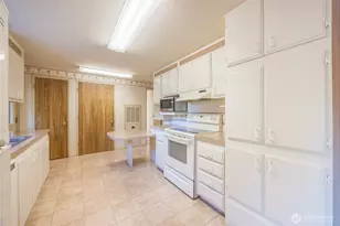 93 Fircrest Dr, Sequim, WA 98382 - Photo 10