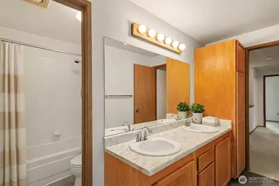 2417 S 222nd Street #A6, Des Moines, WA 98198 - Photo 22