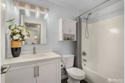 845 NE 125th Street #103, Seattle, WA 98125 - Photo 14