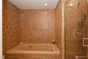 1301 Spring St, Seattle, WA 98104 - Photo 22