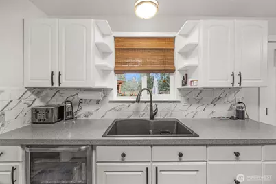 7818 56th Drive NE, Marysville, WA 98270 - Photo 8