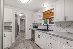 7818 56th Dr NE, Marysville, WA 98270 - Photo 6