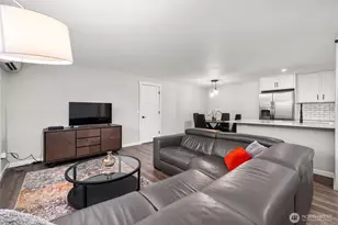 9809 132nd St Ct E, Puyallup, WA 98373 - Photo 4