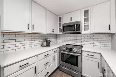 9809 132nd Street Ct E #D, Puyallup, WA 98373 - Photo 6