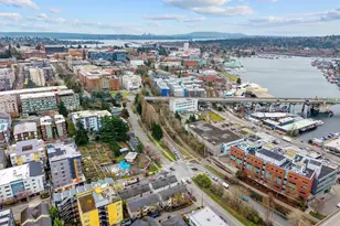 4005 7th Ave NE, Seattle, WA 98105 - Photo 32