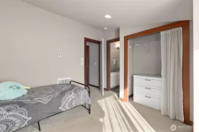 4005 7th Avenue NE, Seattle, WA 98105 - Photo 16