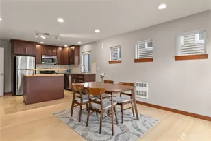 4005 7th Ave NE, Seattle, WA 98105 - Photo 8