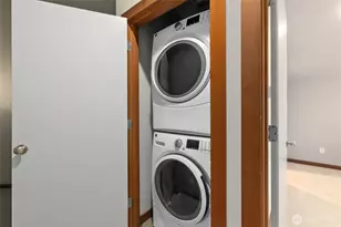 4005 7th Ave NE, Seattle, WA 98105 - Photo 24