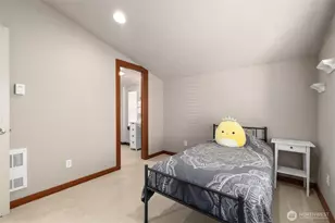 4005 7th Ave NE, Seattle, WA 98105 - Photo 20