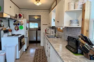 10388 Largent St NE, Coulee City, WA 99115 - Photo 4