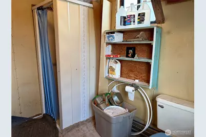 10388 Largent Street NE, Coulee City, WA 99115 - Photo 14