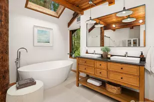 22602 Old Mill Rd SW, Vashon, WA 98070 - Photo 16