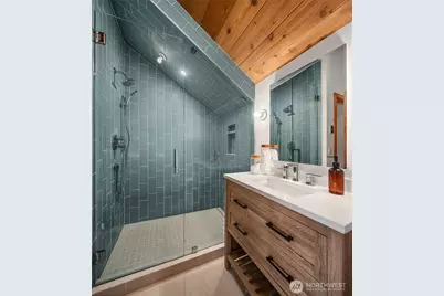 22602 Old Mill Road SW, Vashon, WA 98070 - Photo 18