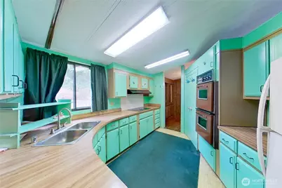 5024 156th Street SE, Bothell, WA 98012 - Photo 10