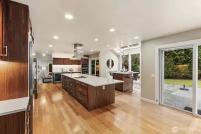 22720 NE 46th Street, Redmond, WA 98053 - Photo 10