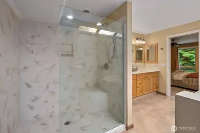 22720 NE 46th Street, Redmond, WA 98053 - Photo 30