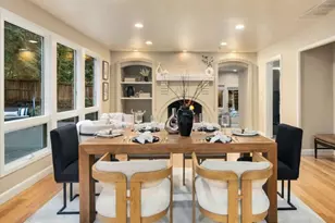 22720 NE 46th St, Redmond, WA 98053 - Photo 14