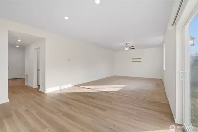 11948 64th Street E, Puyallup, WA 98372 - Photo 6