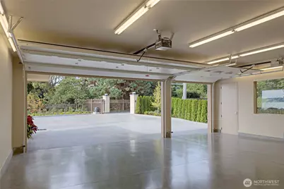 12701 Standring Lane SW, Burien, WA 98146 - Photo 32