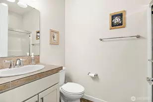 18001 131st St E, Bonney Lake, WA 98391 - Photo 10