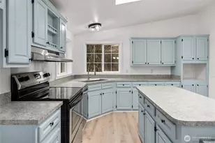 3643 SE Engledow Ln, Port Orchard, WA 98367 - Photo 14