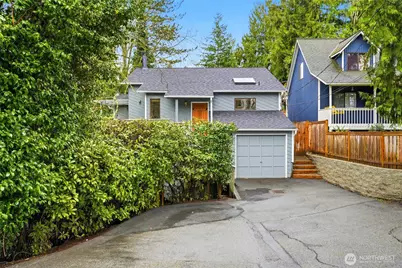 2545 NE 95th Street, Seattle, WA 98115 - Photo 1