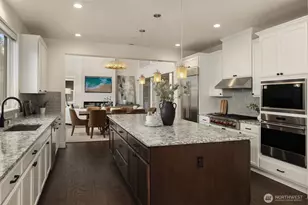 6981 171st Ct SE, Bellevue, WA 98006 - Photo 16